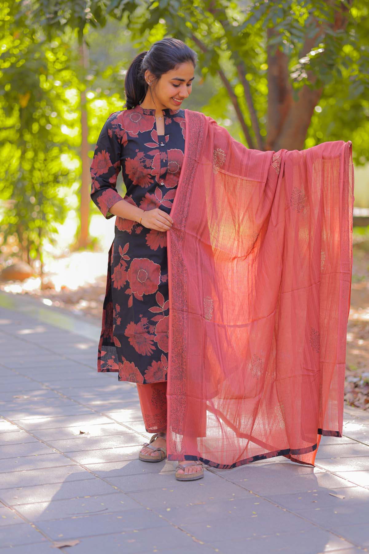 Elegant Pure Cotton Kurti with zari detailings and 3/4th sleeves
