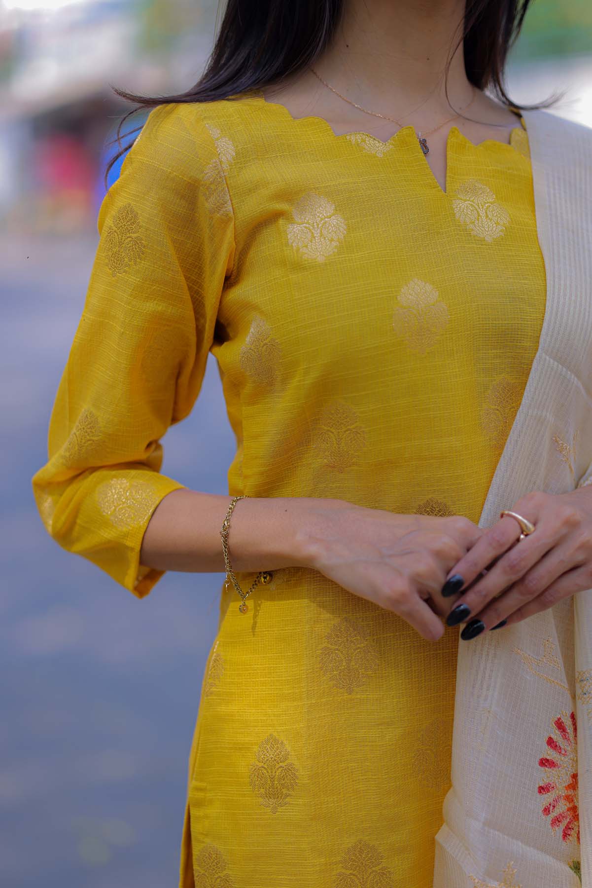 Elegant Cotton Banaras kurti with 3/4th sleeves and embroidery on duppatta