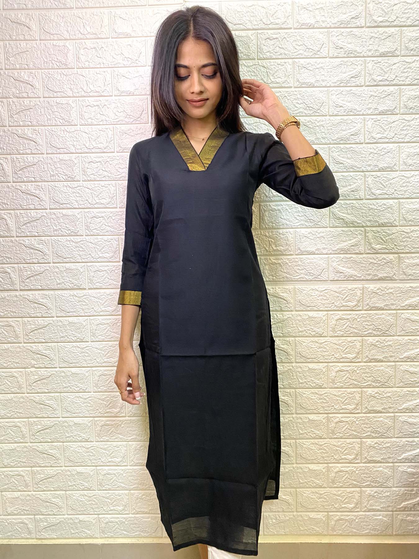 Dupion silk with 3/4th sleeves
