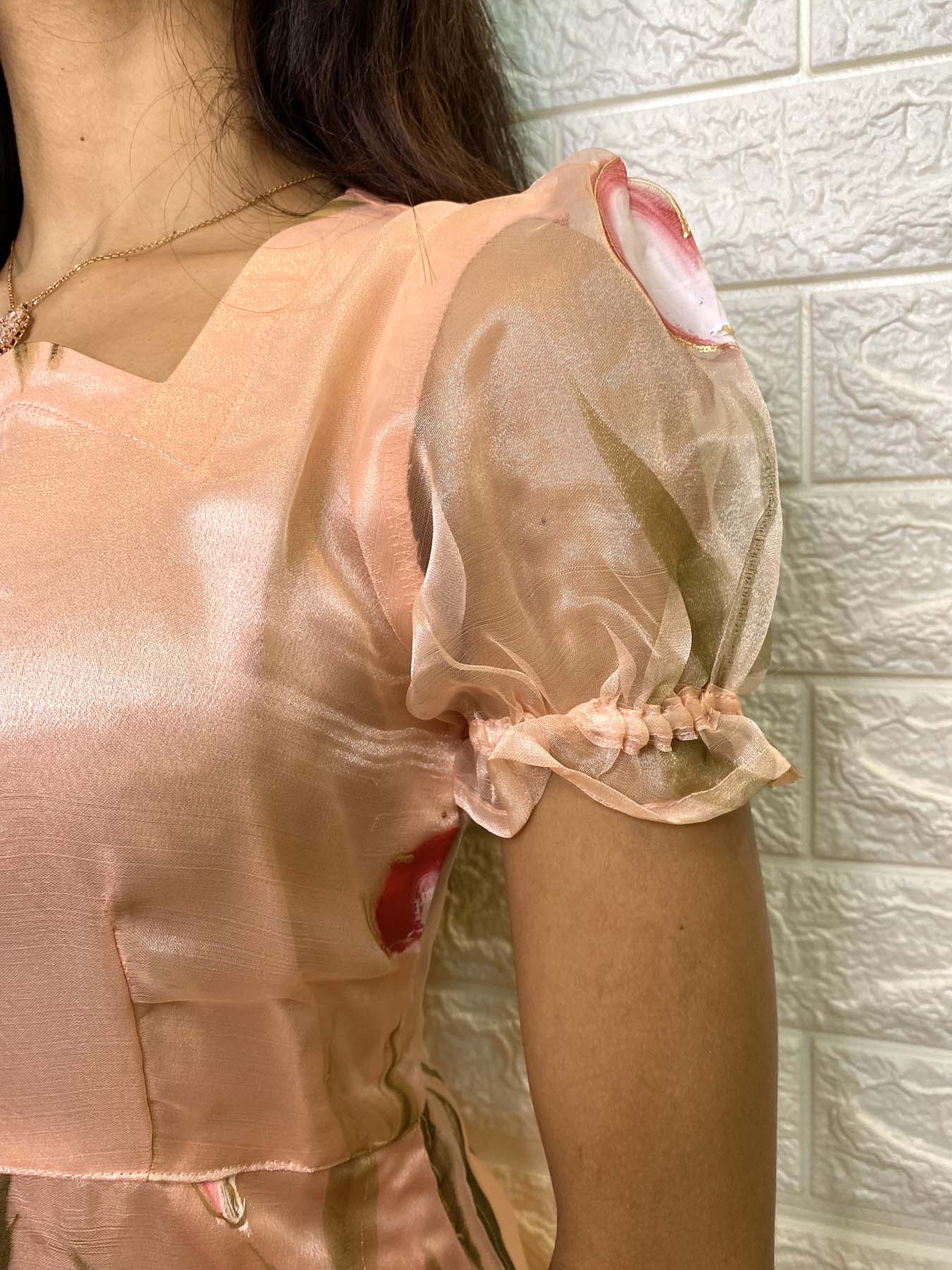 Handpaint Organza maxi with elastic short puff sleeves