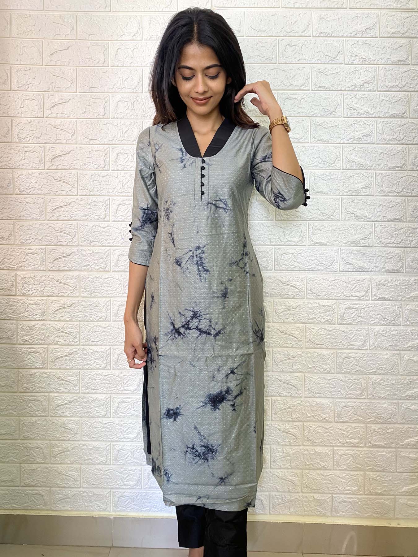 Elegant Silk Jacquard with zari kurti set with 3/4th sleeves