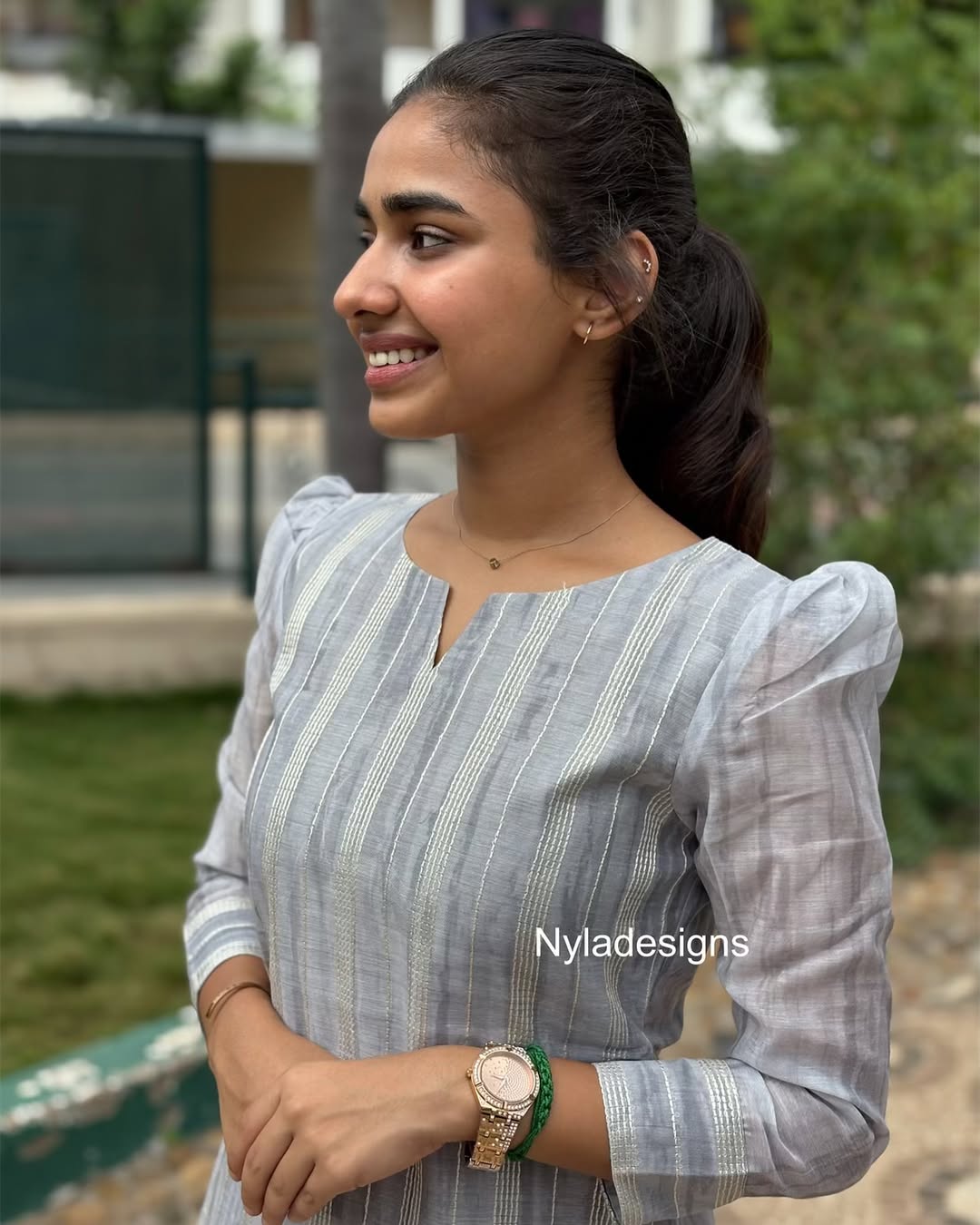 Elegant Soft Muslin silk with anchor stitching and Dupatta with combination of Digital prints with banarasi weaving