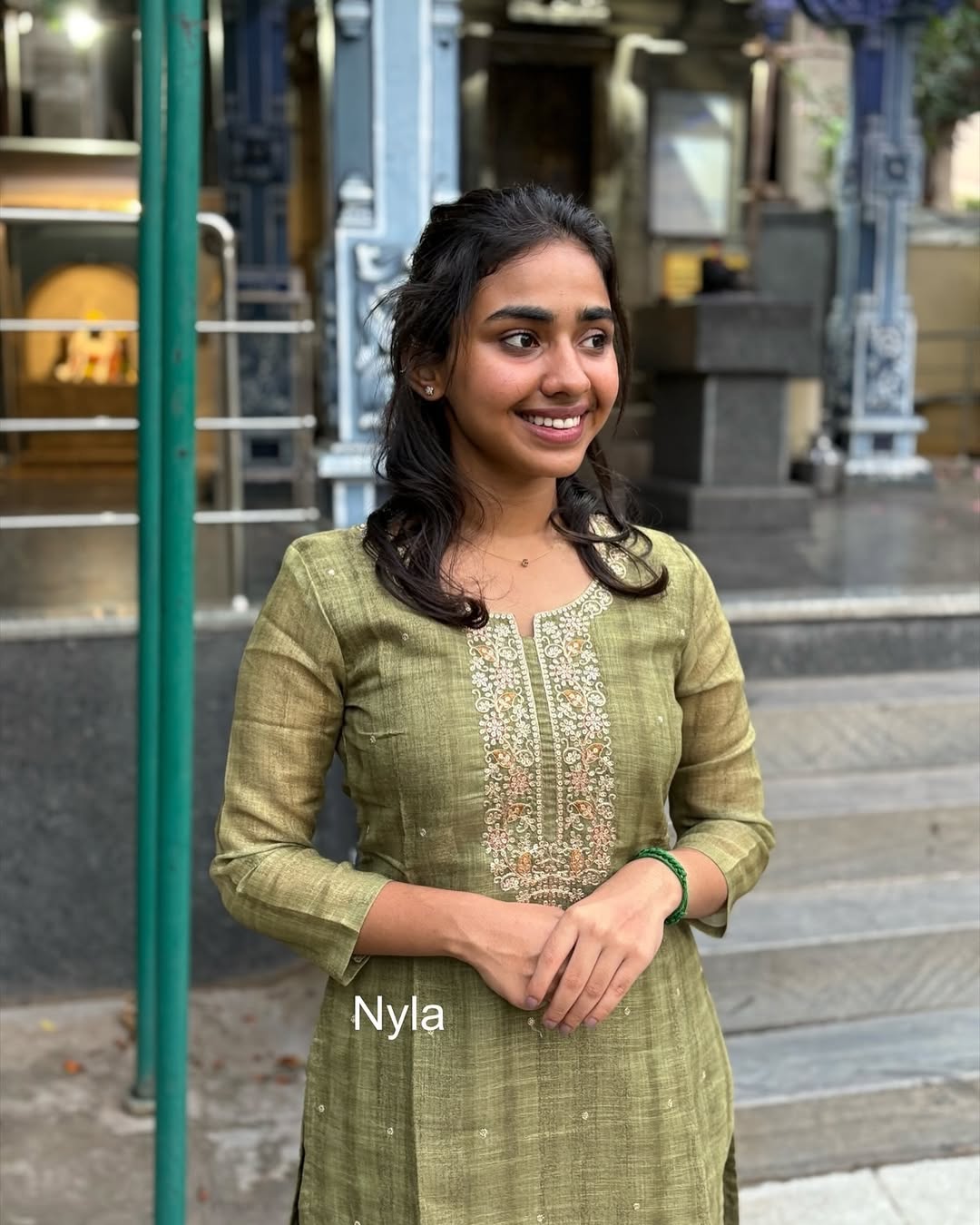 Elegant Chanderi kurti with embroidery and 3/4th sleeves