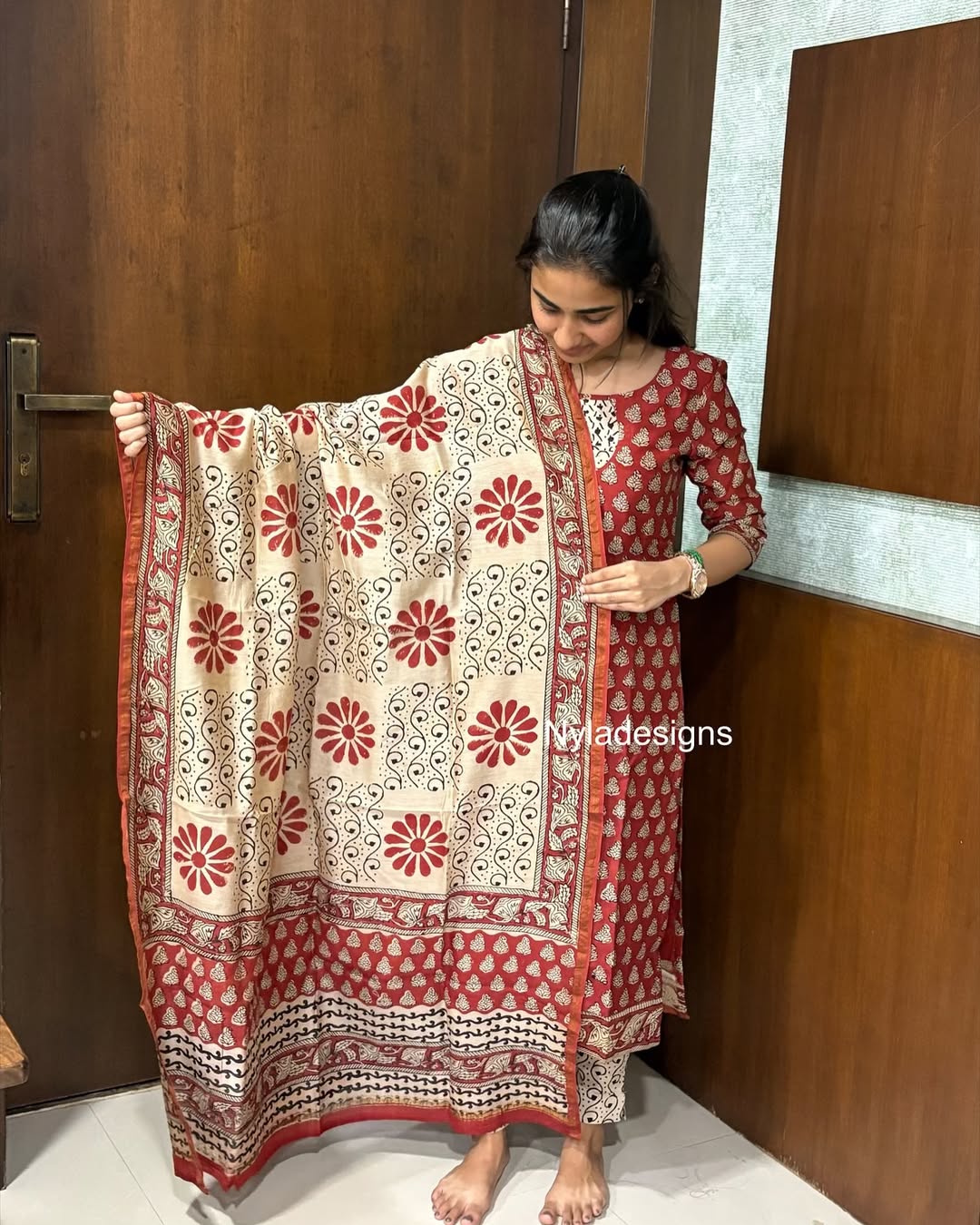 Elegant Chanderi with handblock print kurti and 3/4th sleeves