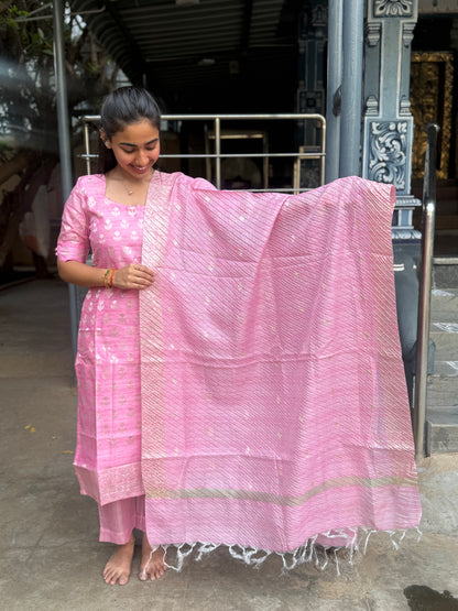 Elegant Pure Banaras kurti set with duppatta and elbow sleeves with potli button detailings