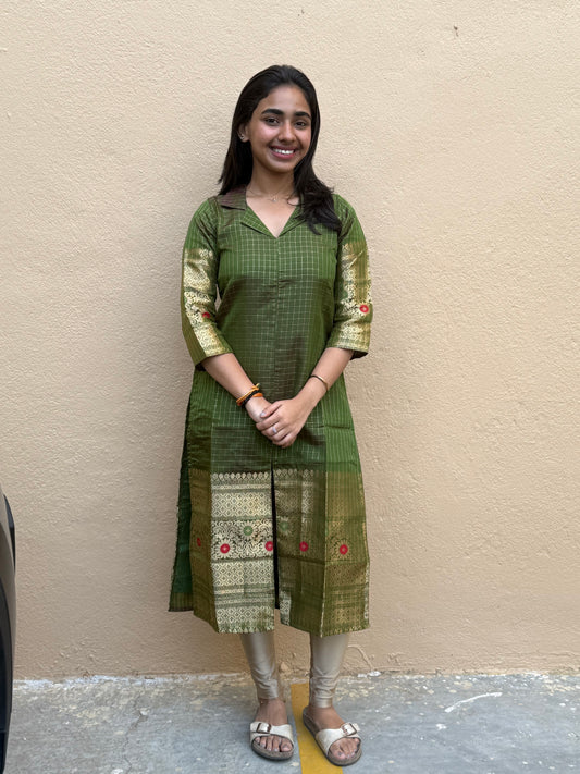 NY 497 Elegant Banarasi checks Kurti with zari border and 3/4th sleeves