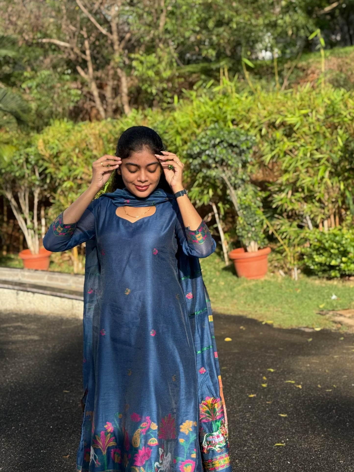 NY 516 Elegant Linen jamdhani kurti set with 3/4th sleeves