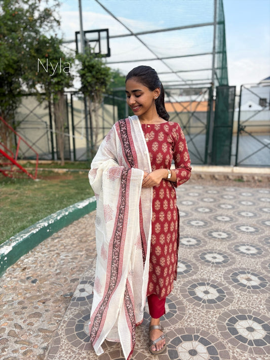 Ny 440 Elegant Cotton  Kurti with 3/4th sleeves and kota duppatta