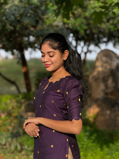 NY 520 Elegant Rawsilk with silk  duppatta with elbow sleeves and scallop detailings