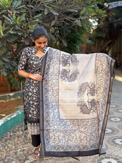 NY 489 Elegant Tussar Kalamkari silk Kurti with Kalamkari duppatta and elbow sleeves