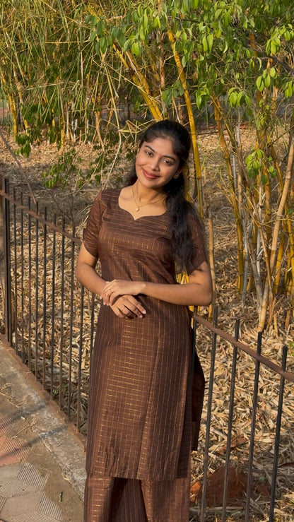 NY 531 Elegant Rawsilk kurti with checked zari and palazzo pant