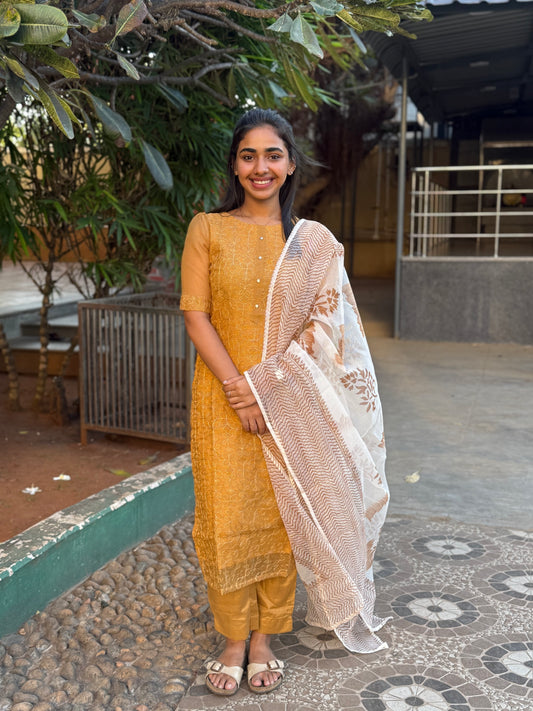 NY 493 Pure heavy rich kota checks with kota duppatta