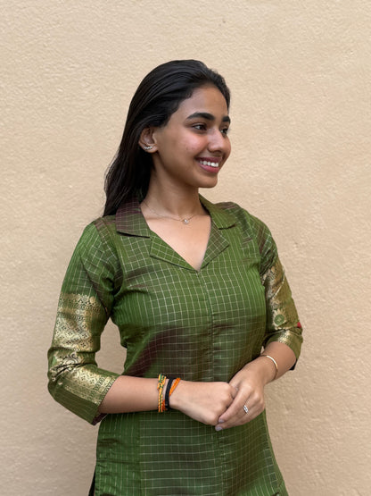 NY 497 Elegant Banarasi checks Kurti with zari border and 3/4th sleeves