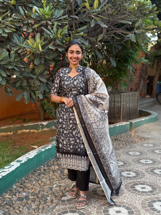 NY 489 Elegant Tussar Kalamkari silk Kurti with Kalamkari duppatta and elbow sleeves