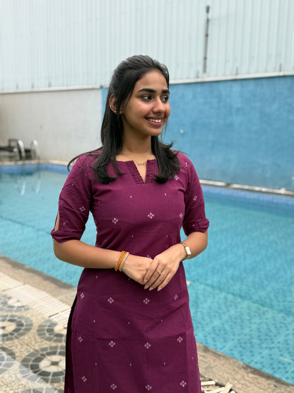 NY 477 Elegant pure handloom cotton set with neck detailings and bow sleeves