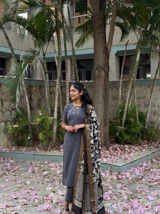 NY 518 Elegant Rawsilk with pure georgette kalamkari duppatta with elbow sleeves