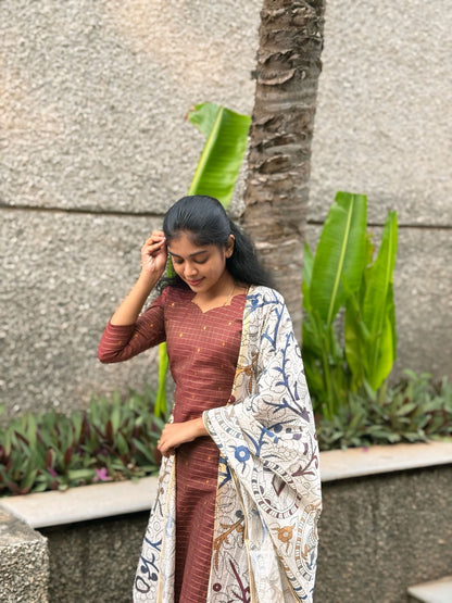 NY 517 Elegant Rawsilk zari kurti with kalamkari duppatta with 3/4th sleeves