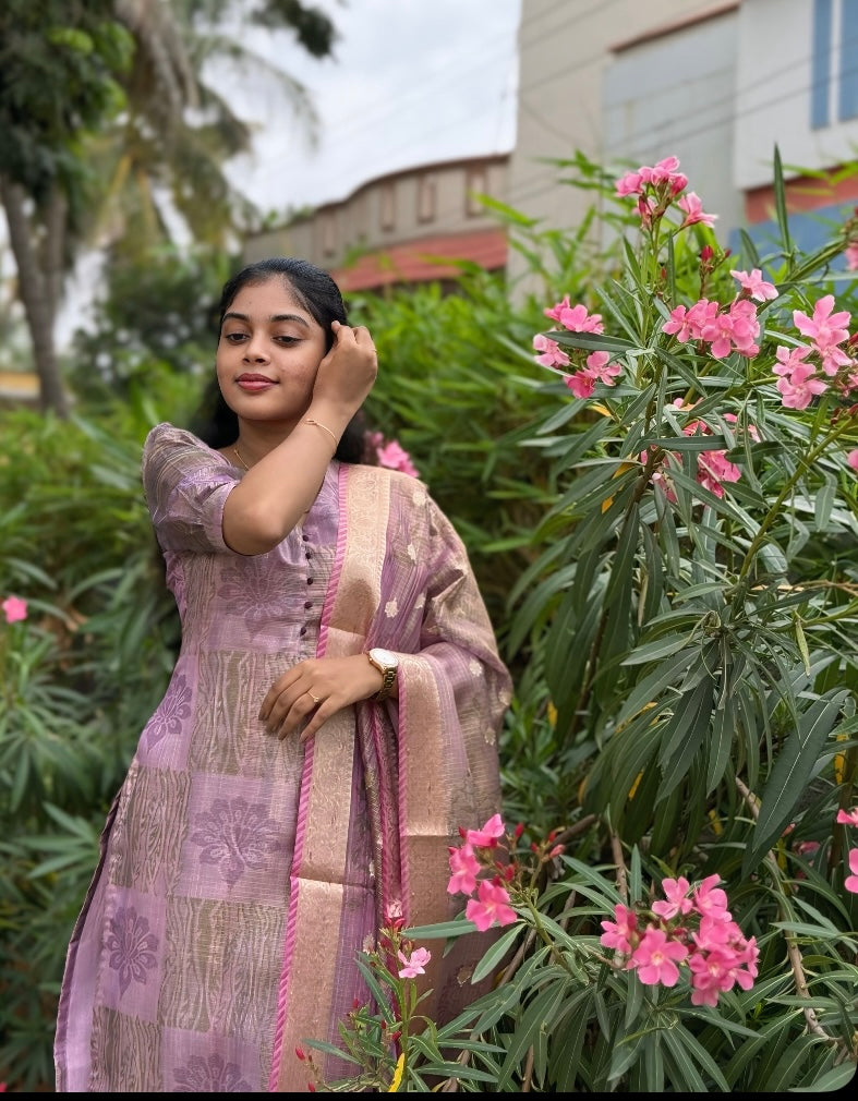 NY 508 Elegant Pure tissue kota silk with elbow puff sleeves