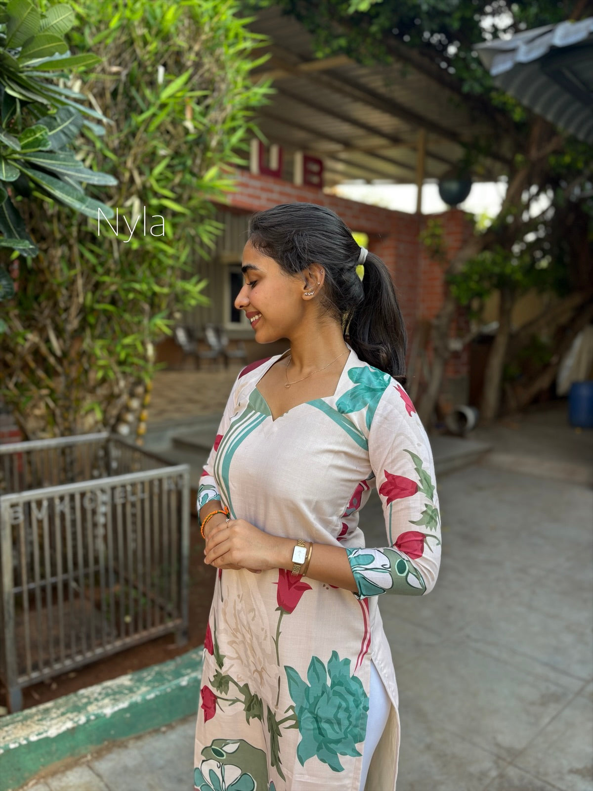 NY 433 Elegant Linen cotton Kurti with 3/4th sleeves