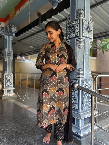 Ny 444 Elegant  Rayon Cotton  Kurti with 3/4th sleeves