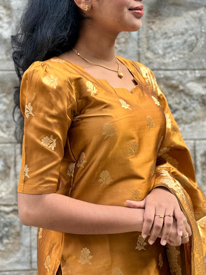 NY 537 Elegant Silk kurti with silk duppatta and elbow puff sleeves