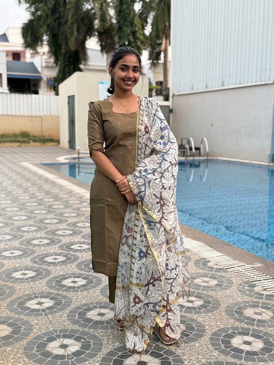 Elegant  RawSilk  kurti set with kalamkari duppatta and elbow sleeves