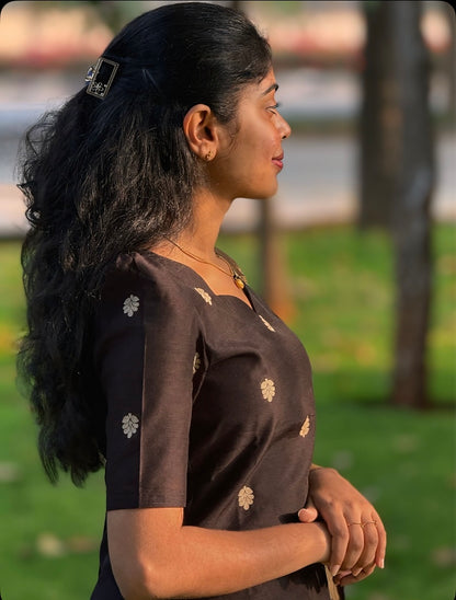 NY 535 Elegant Rawsilk kurti with kalamkari duppatta and elbow sleeves