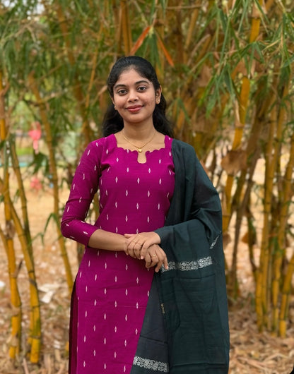 NY 530 Elegant Rawsilk 3/4th sleeves  with scallop neck