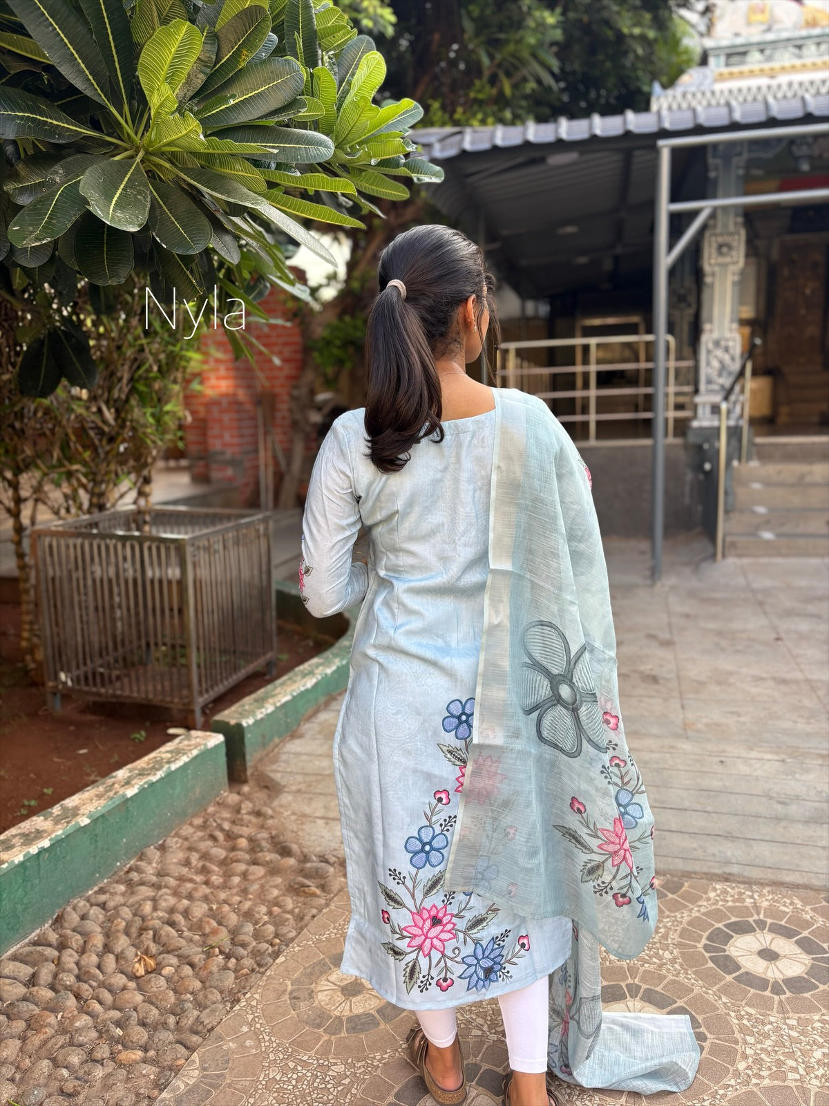 NY 431 Elegant Linen Cotton Kurti with 3/4th sleeves and neck detailings with potli buttons