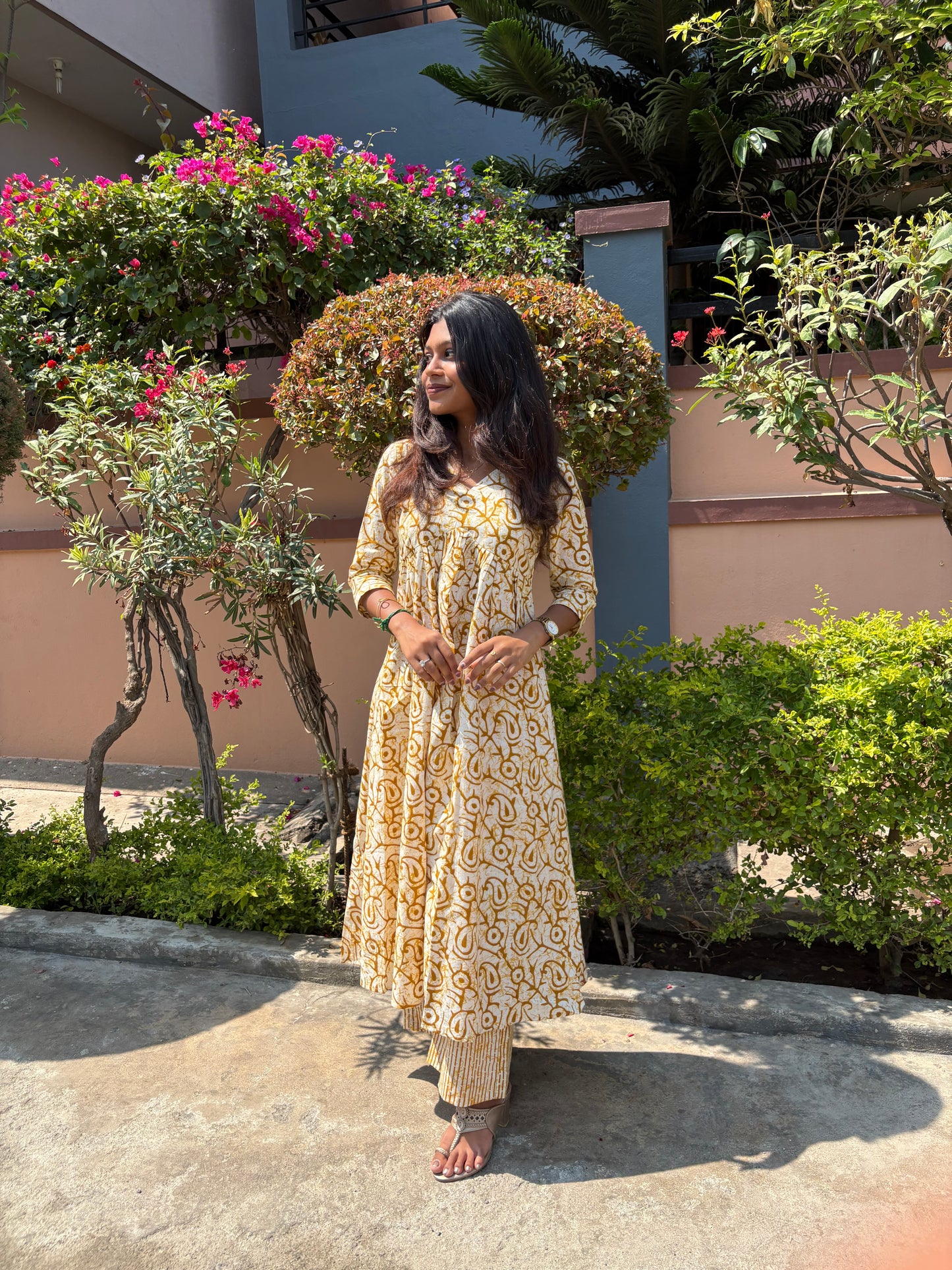 NY 541 Elegant Cotton Alia cut kurti with parallel pant and 3/4th sleeves