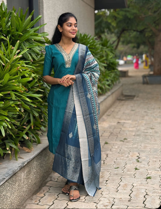 NY 526 Elegant Dola silk set with dola silk duppatta with elbow puff sleeves