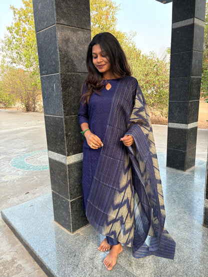 NY 543 Elegant Hakobha kurti set with kantha duppatta