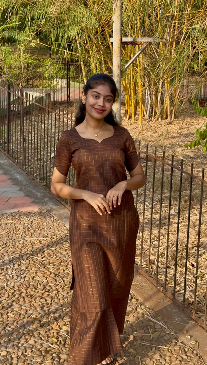 NY 531 Elegant Rawsilk kurti with checked zari and palazzo pant