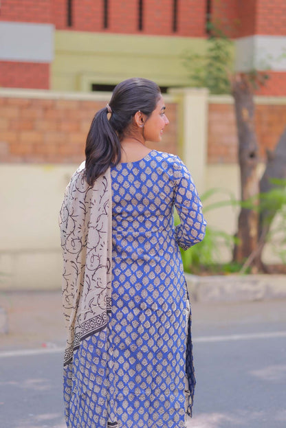Elegant Handblock print cotton kurti with 3/4th sleeves