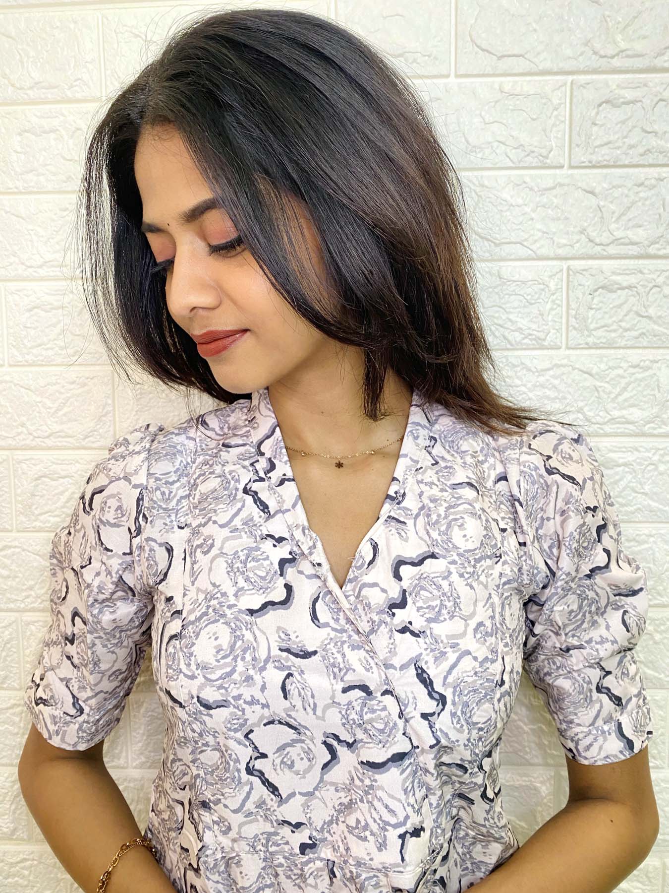 Elegant marble print Muslin with elbow sleeves