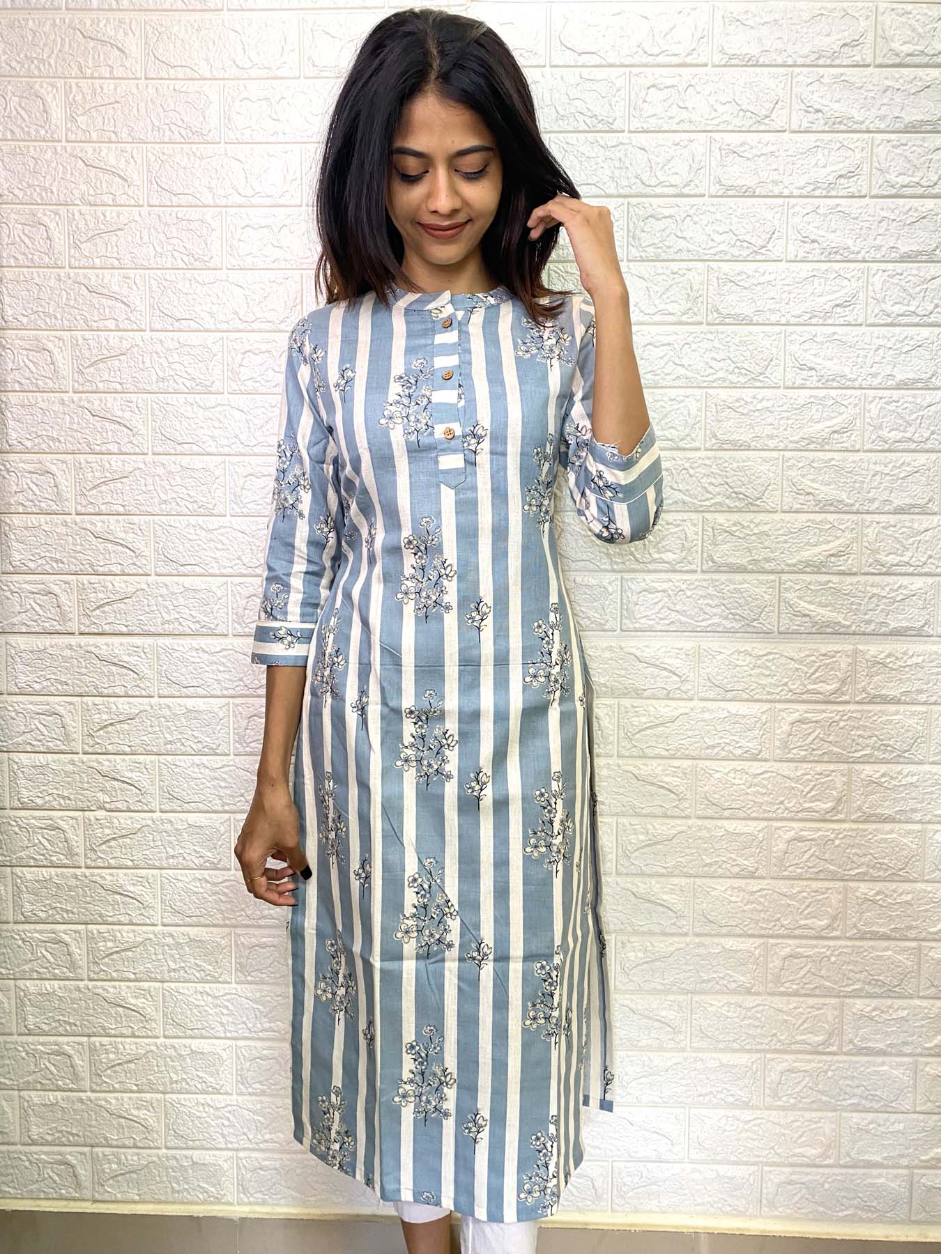 Elegant Cotton Stripes kurti with 3/4th sleeves
