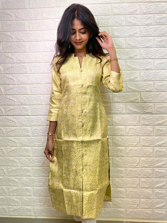 Elegance embraced in Banaras kurti with 3/4th sleeves