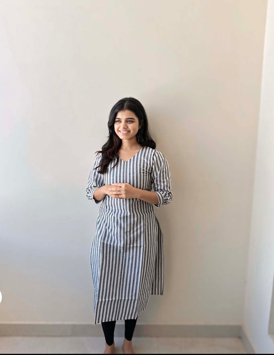 Elegant Cotton stripes kurti with 3/4th puff sleeves