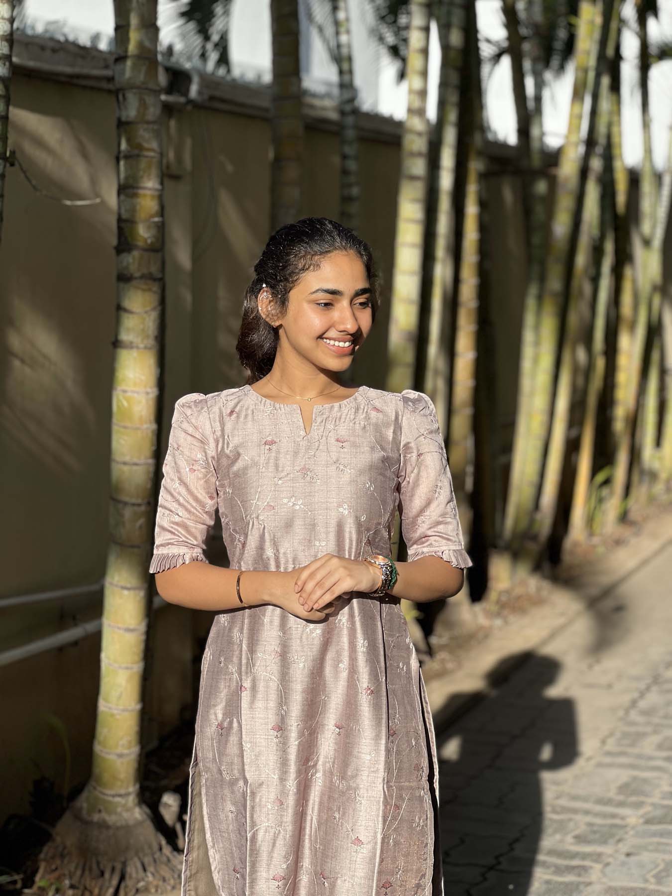 Elegant Embroidery kurti with elbow puff sleeves