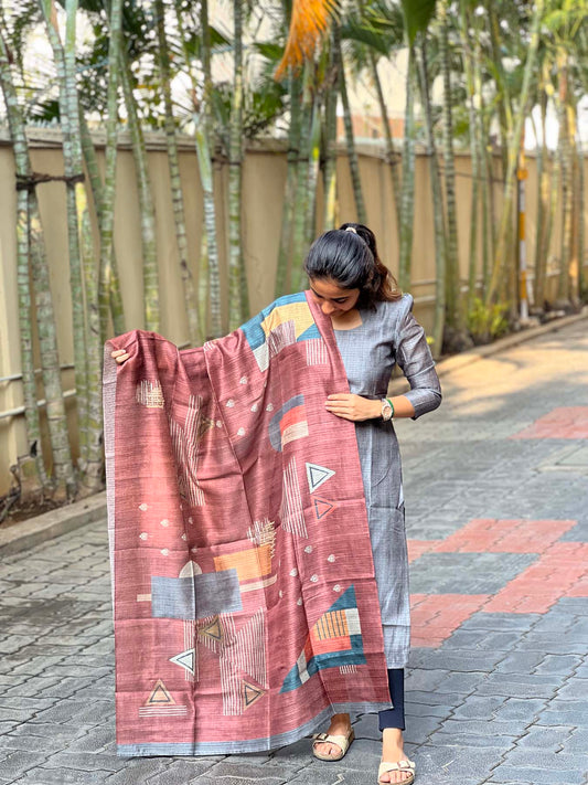 Elegant kurti with 3/4th puff sleeves