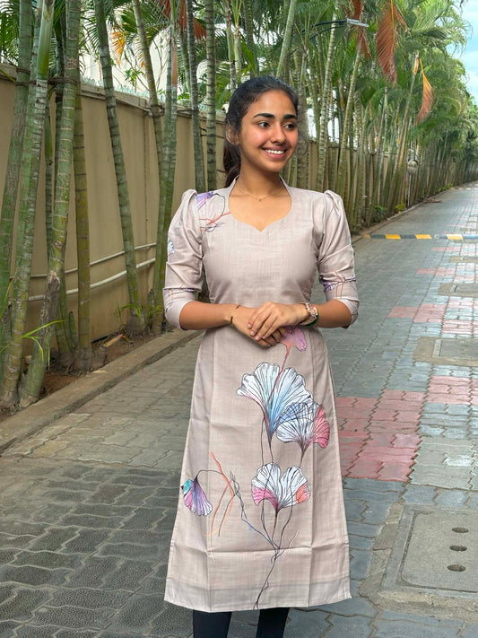 Elegant Linen kurti with 3/4th sleeves