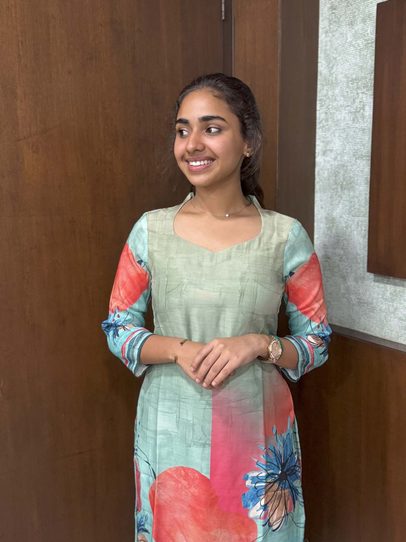 Elegant Muslin kurti with 3/4th sleeves