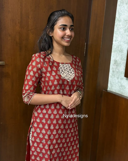 Elegant Chanderi with handblock print kurti and 3/4th sleeves