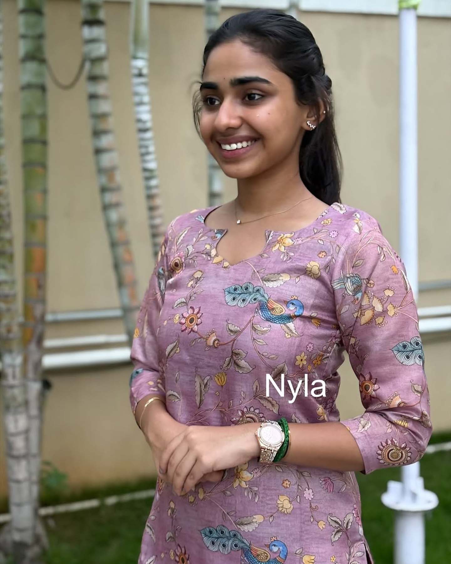 Elegant Chanderi silk with 3/4th sleeves