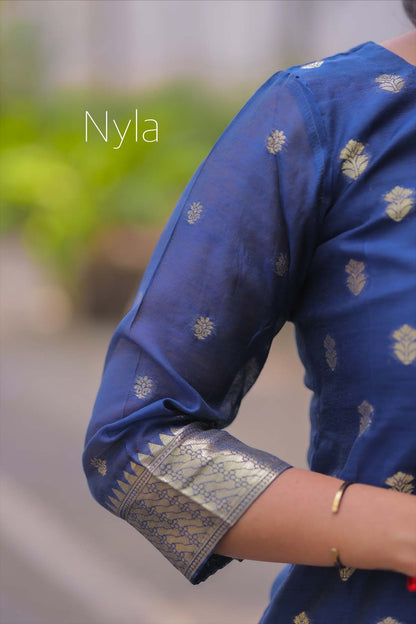 Elegant Banarasi Silk with paithani border with 3/4th sleeves