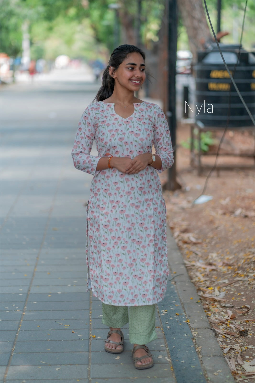 Elegant cotton Kurti with 3/4th sleeves