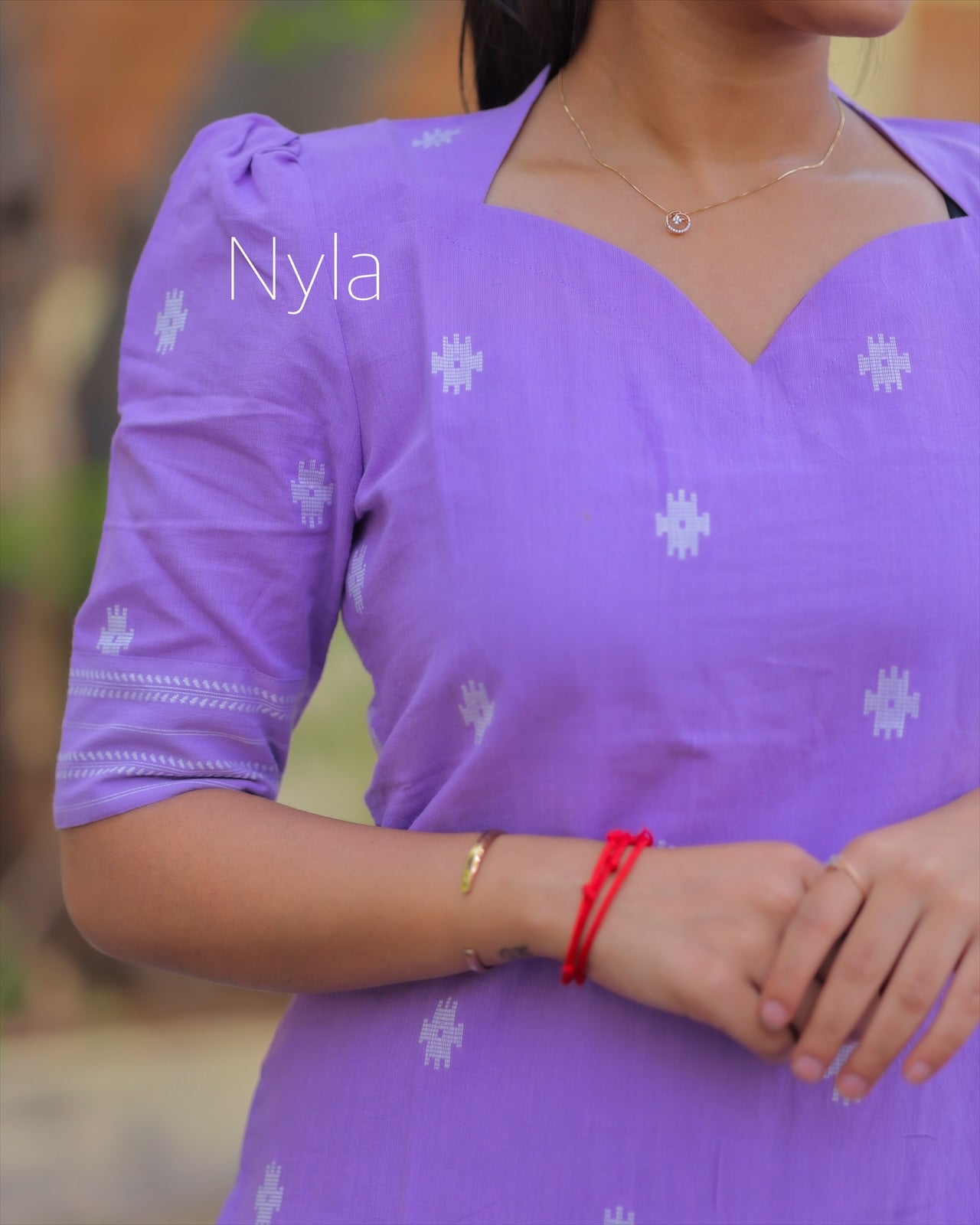 NY 401 Elegant pure handloom cotton set with elbow puff sleeves