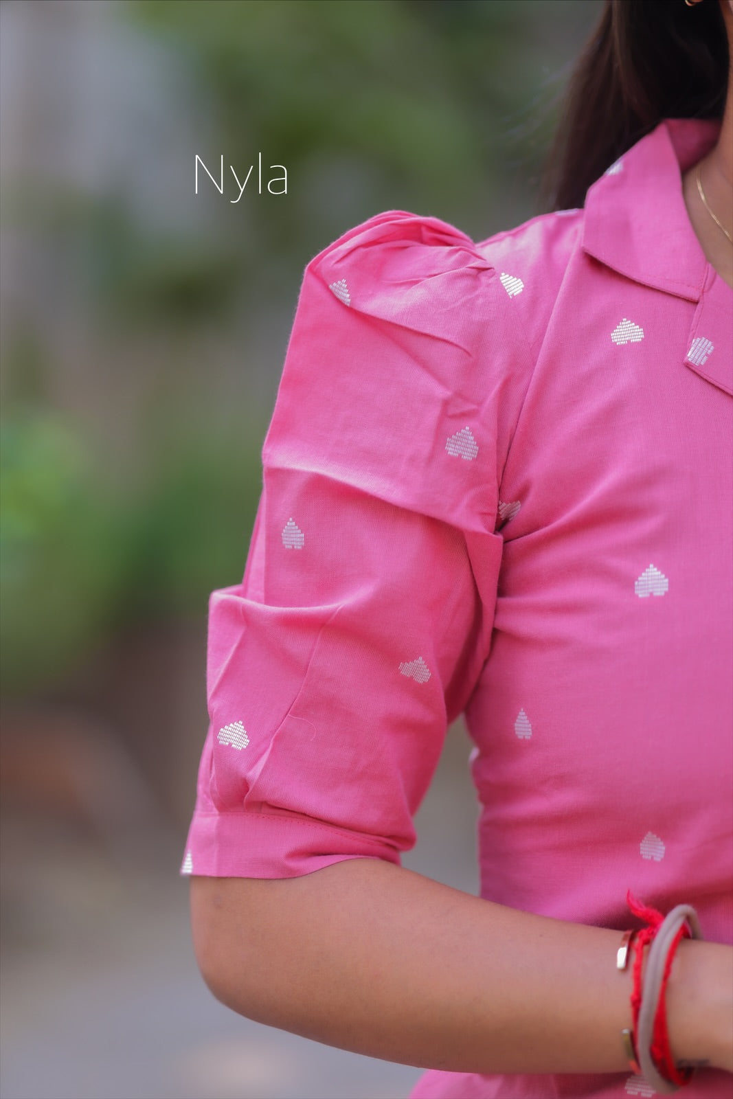 NY 405 Elegant pure handloom cotton set with elbow puff sleeves