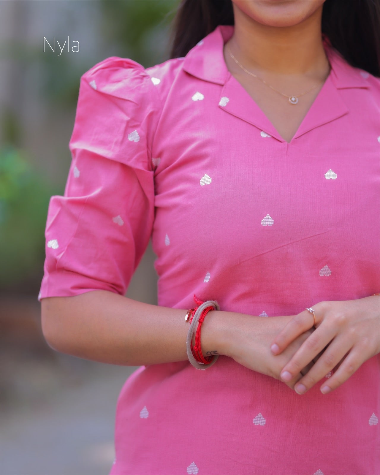 NY 405 Elegant pure handloom cotton set with elbow puff sleeves