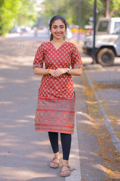 NY 397 Elegant Pure cotton Kurti with elbow sleeves